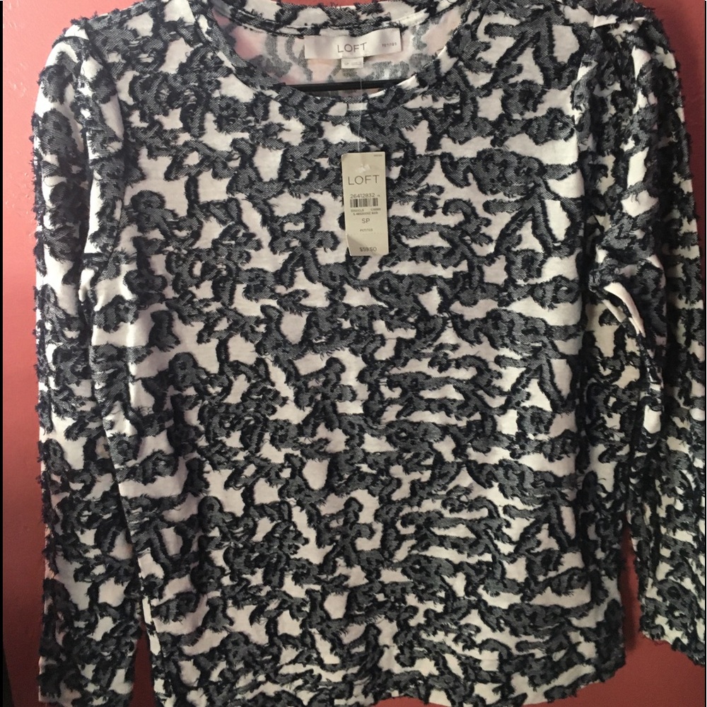 NWT ANNE TAYLOR TOP